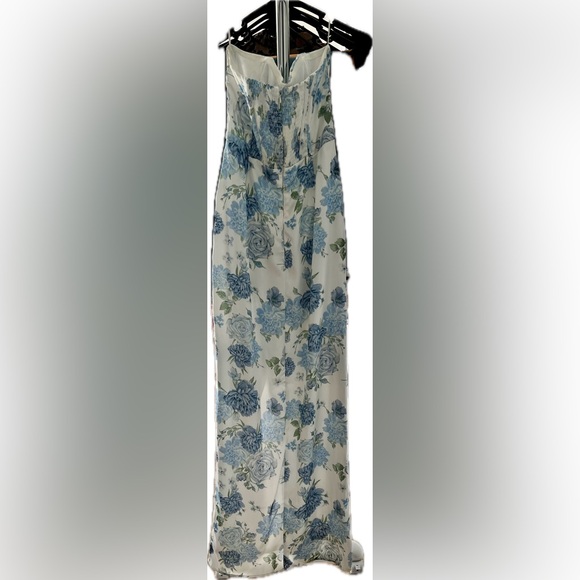 NWT Altar'd State White and Blue Floral Maxi Dress - Picture 4 of 5